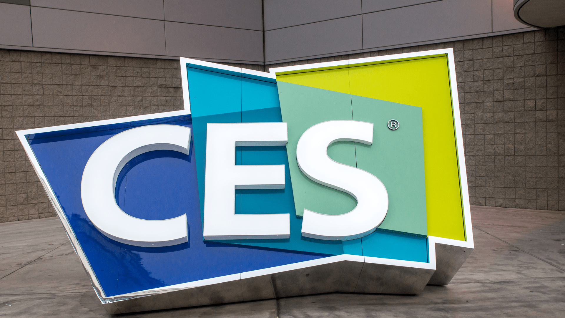 CES 2018 Dives Deep into Future of AI